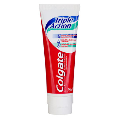 Colgate Triple action tandpasta