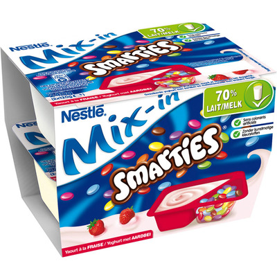 Smarties Yoghurt met aardbei