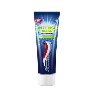 Aquafresh Intense clean lasting fresh