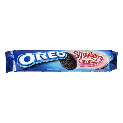 Oreo Biscuits strawberry cheesecake rollpack