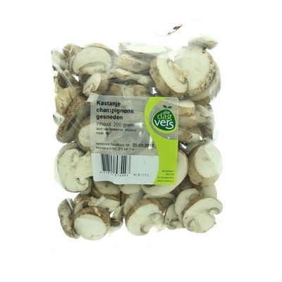 gesneden kastanje champignons